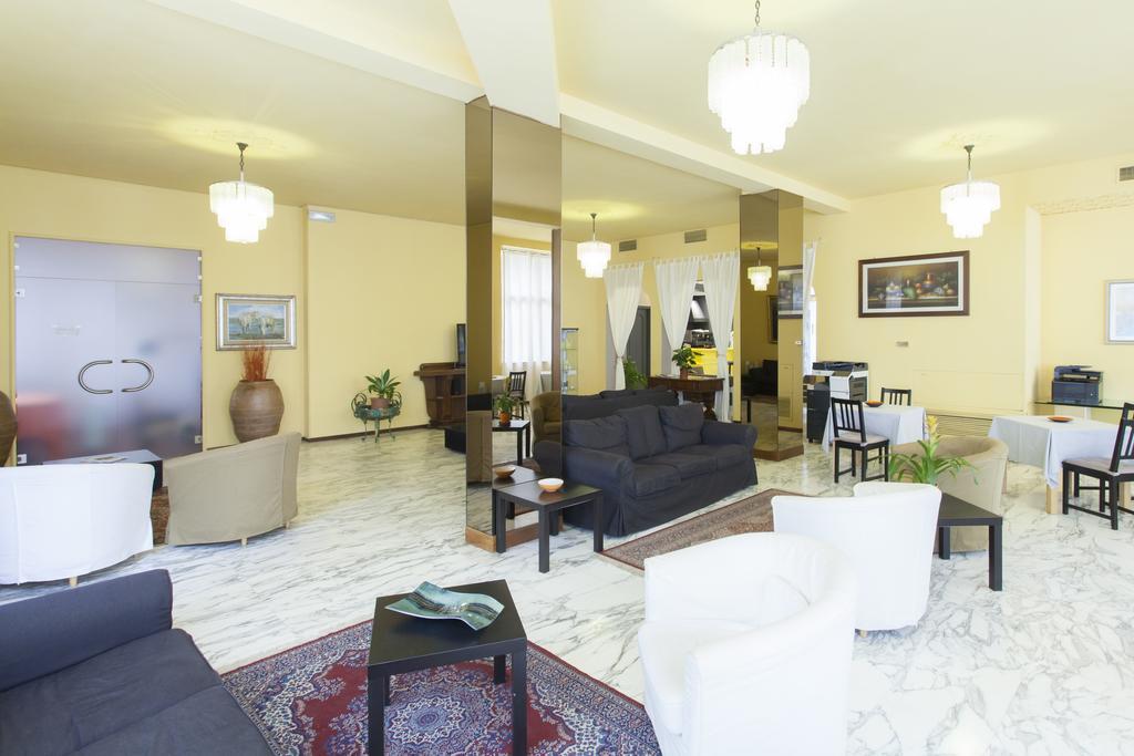Hotel Roma Salsomaggiore Terme Exterior photo